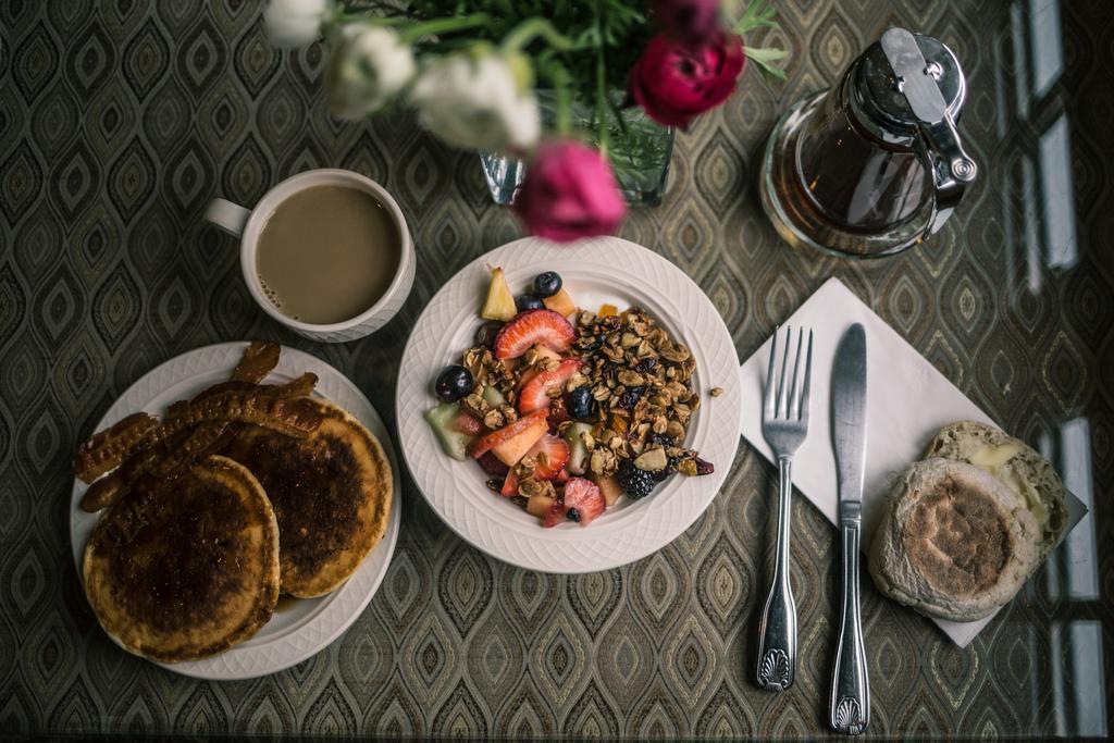 The Bertram Inn Brookline Dış mekan fotoğraf